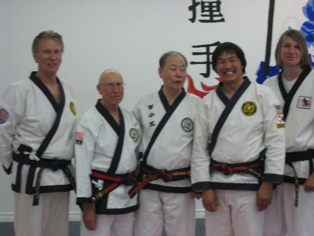 KJN Lee joking w/Mstr. Soo